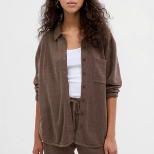 Gap super soft oversized button up shirt brown top new shacket style look
